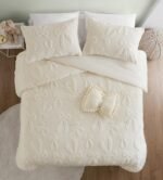 ⁦طقم لحاف شتوي مفرد ونصف آيفوري -  Celeste⁩ - الصورة ⁦2⁩