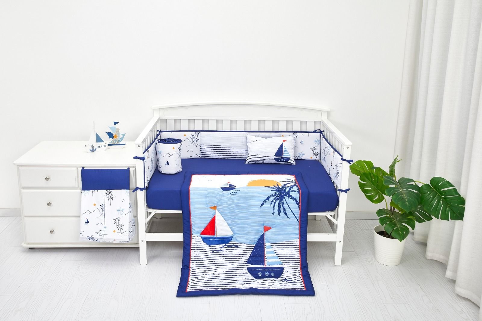 clzif2vyq01bf01hp2kq3hiy0_4d644141-9ca3-4ae7-b59e-f6cb82d0ca8f__1_-2.jpeg طقم لحاف بيبي 5 قطع دزني - الصورة 1