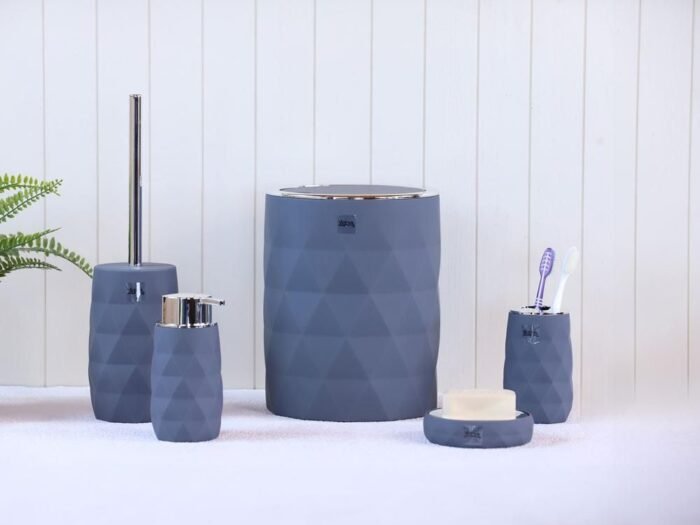 طقم اكسسوار حمام - Luminous Grey & Silver