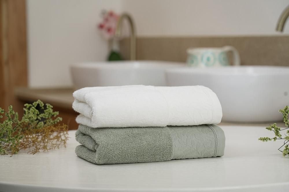 cm2kh4ozb0o3e01kf01it4bwf_ZSvzOeQo7RJ1iBvcSV1K-2.jpg مناشف قطن فاخر 100% - Luxury Enigma - الصورة 1