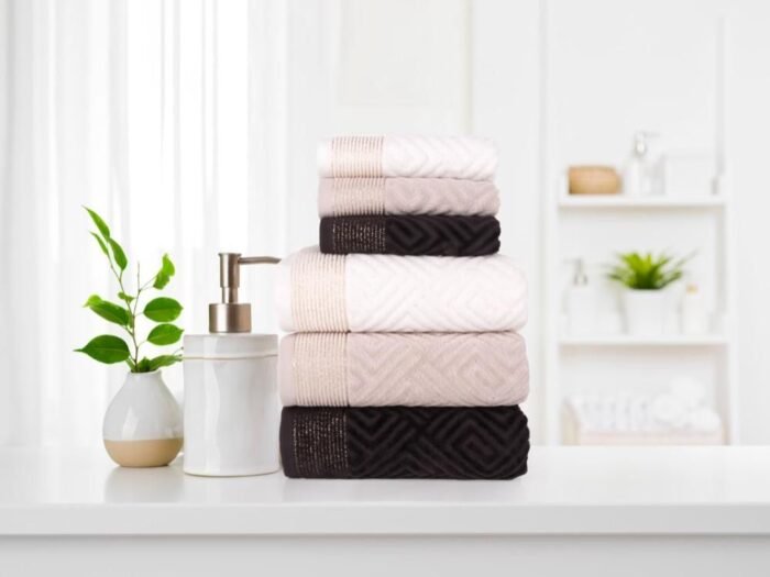 مناشف قطن فاخر 100% - Gold Versace