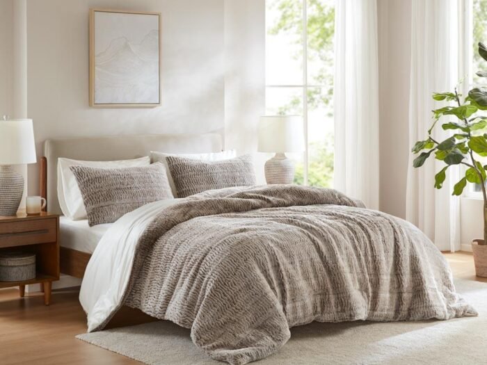 طقم اللحاف شتوي مفرد ونصف - Sculpted