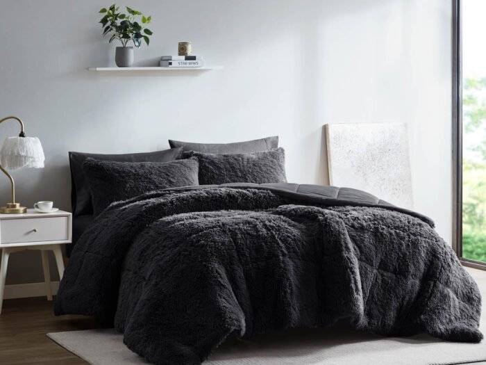 طقم لحاف شتوي فرو أسود - MALEA