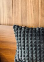 ⁦قرنة فرو الأرنب - SIZO⁩ - الصورة ⁦6⁩