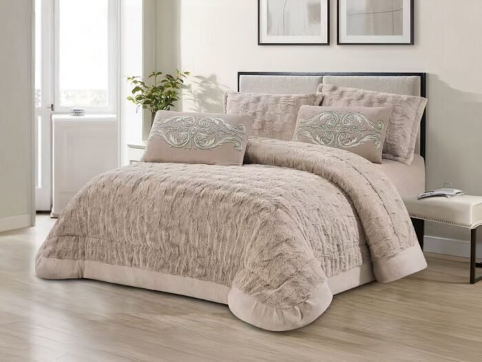 طقم لحاف شتوي كينج فرو  موكا - OM07