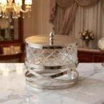 صحن زجاج بقاعدة حلزونية مع غطاء دائري - Twine