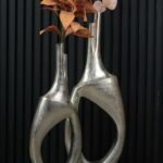 فازة معدنية خشنة - Sleek Vue