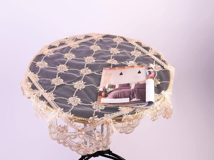 طقم شرشف طاولة دانتيل - Elvan