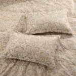 ⁦طقم لحاف كينج جاكار 7 قطع ذهبي - Paisley⁩ - الصورة ⁦2⁩