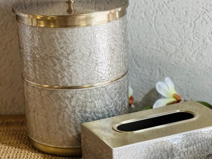 طقم سلة مع بكيت محارم سكني مع ذهبي