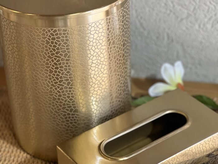 طقم سلة مع بكيت محارم مدور ذهبي