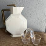 ثيرموس سداسي 0.9 لتر بلاستيك بيج مع يد وغطا ضغط ذهبي