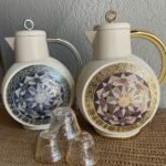 ثيرموس مدور 0.9 لتر بلاستيك بيج مزخرف مع يد وغطا حلقة كبس