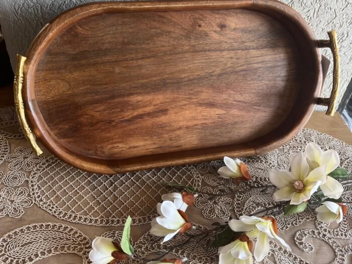 صينية خشب هندي بيضاوي مع يد جذع شجرة نحاس