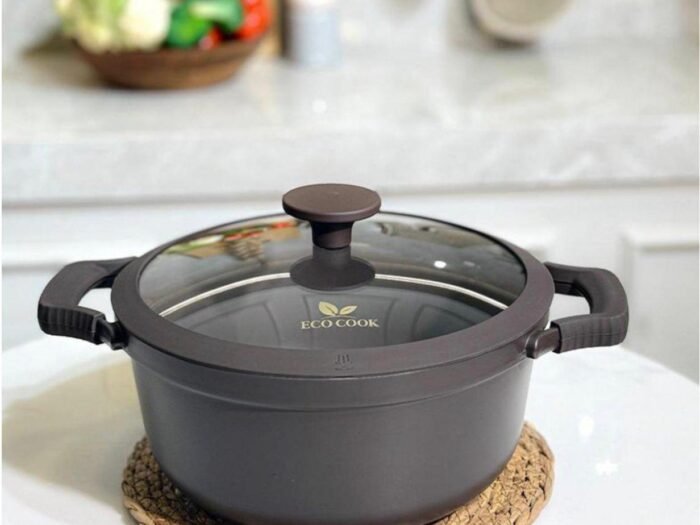 طنجرة جرانيت سكب بني مع غطاء زجاج