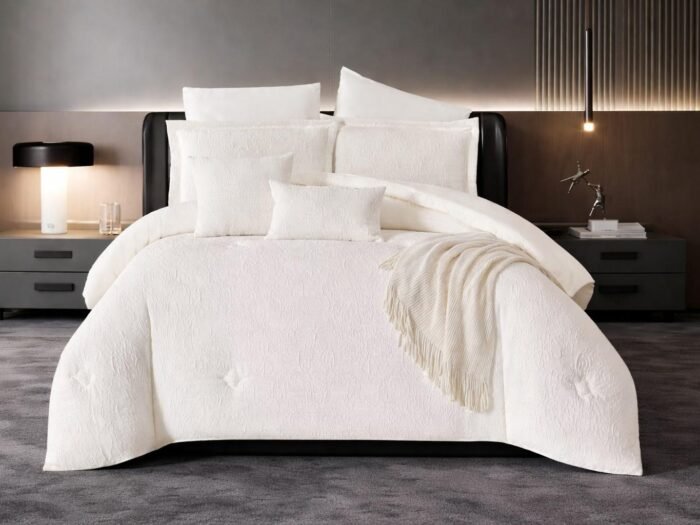 طقم لحاف كينج 9 قطع آيفوري - GLOW 01